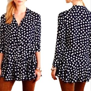 Anthropologie Peplum Tylho Romantic Navy Blue w White Heart Print Ruffle Blouse